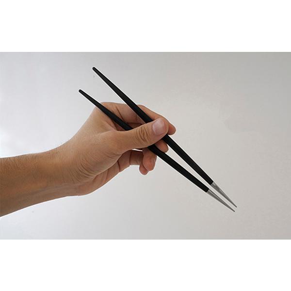 【お値下げしました】クチポールお箸　箸置きセット【新品未使用】 KUBE 箸 + 箸置きセット ブラック×シルバー ［ クチポール