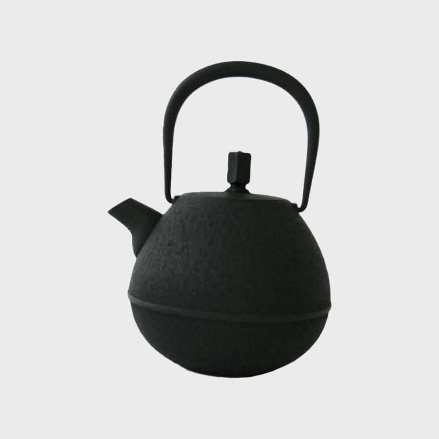 超話題新作 南部鉄器 鉄瓶 南部鉄瓶 空間鋳造 Egg大 黒 0.7L やかん