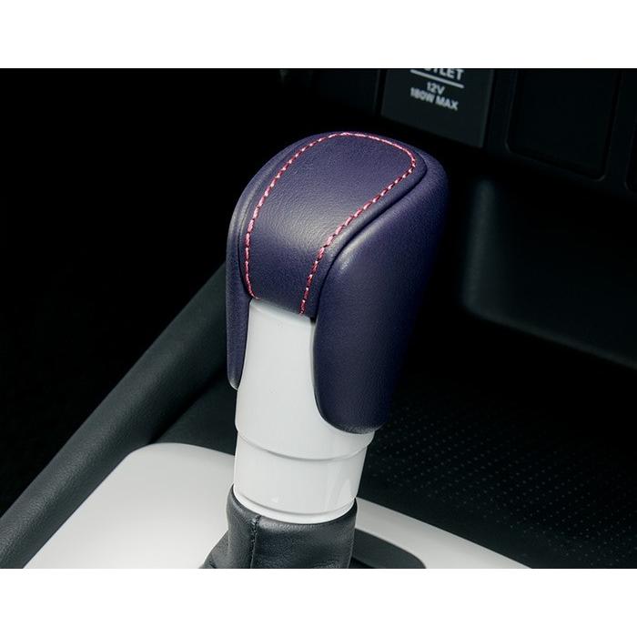 ホンダ　ストリーム　RN8 純正　アルミフットレスト　本革　シフトノブ　セット ホンダ ○◯純正部品ホンダ N-ONEシフトノブ(本革製)ブラック