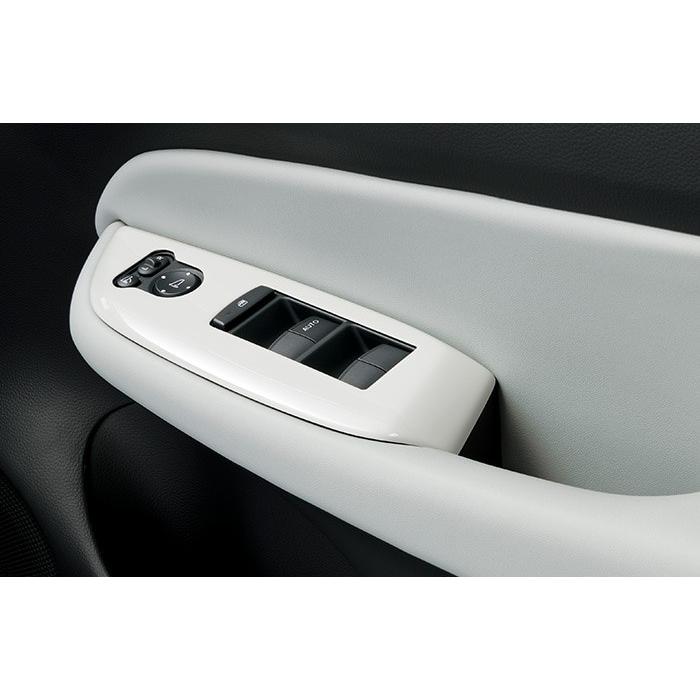 フィット ホンダ 純正 ドアスイッチパネル 08Z03-TZA-010 | FIT GR1