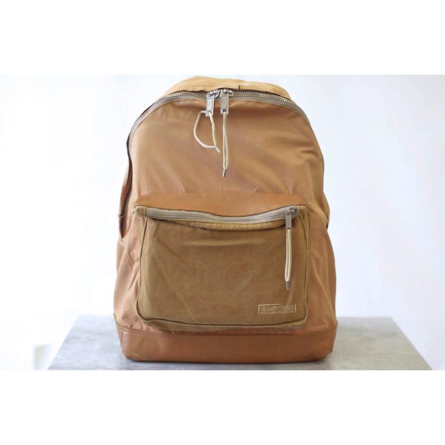世界的に有名な EASTPAK イーストパック その他バッグ KRISVANASSCHE