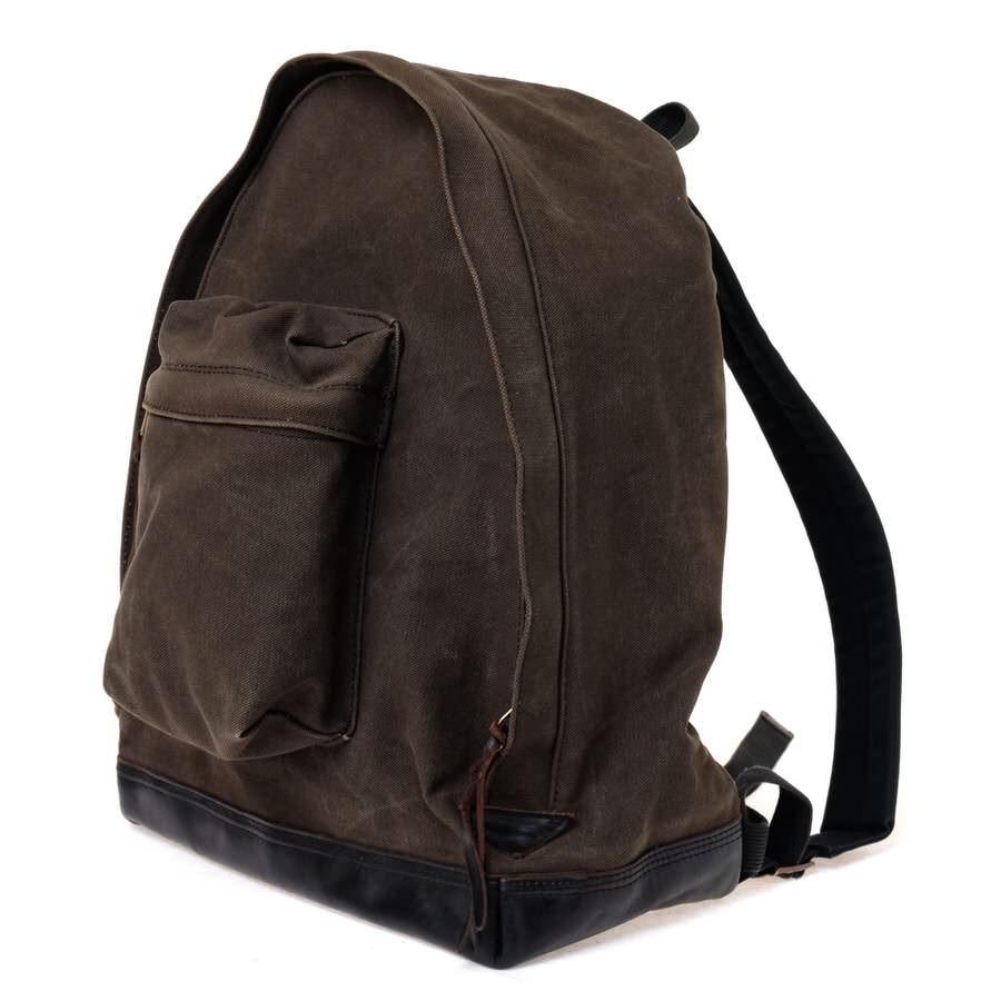 ARTS＆CRAFTS　アーツアンドクラフツ　リュック　ACUTE　DAYPACK　アキュートデイパック　ホーウィン社製クロームエクセルレザー　(AGING　CANVAS)