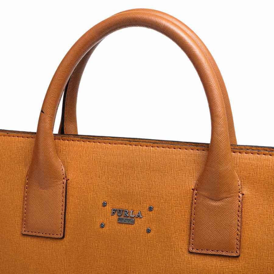 FURLA（フルラ） ビジネスバッグ サフィアーノレザー UOMO ウオモ