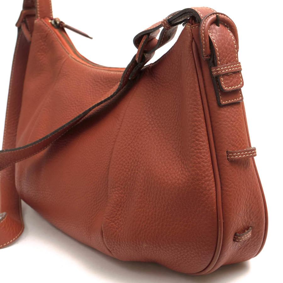 土屋鞄 TSUCHIYA-KABAN ショルダーバッグ 牛革 三日月型 シボ革