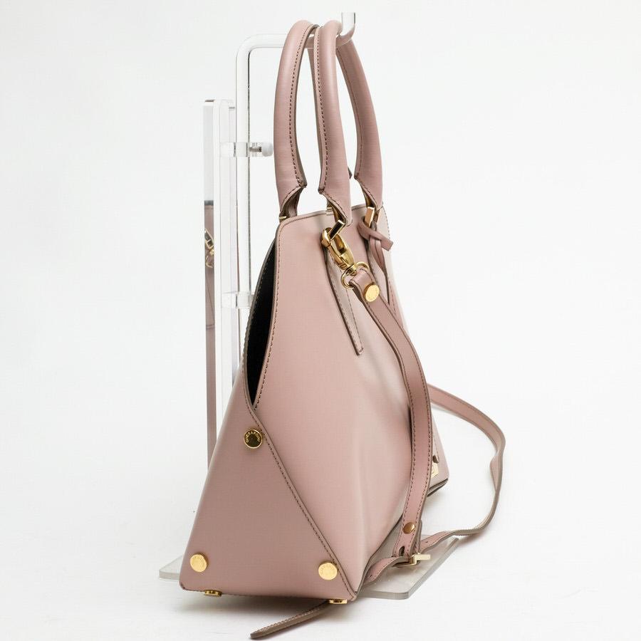 ○ゲラルディーニ GHERARDINI 牛革 ハンドバッグ ANNIKA アンニカ 2WAY ショルダーバッグ レディース 【中古】 中古 GHERARDINI ゲラルディーニ ハンドバッグ ANNIKA アンニカ 牛革 2WAY