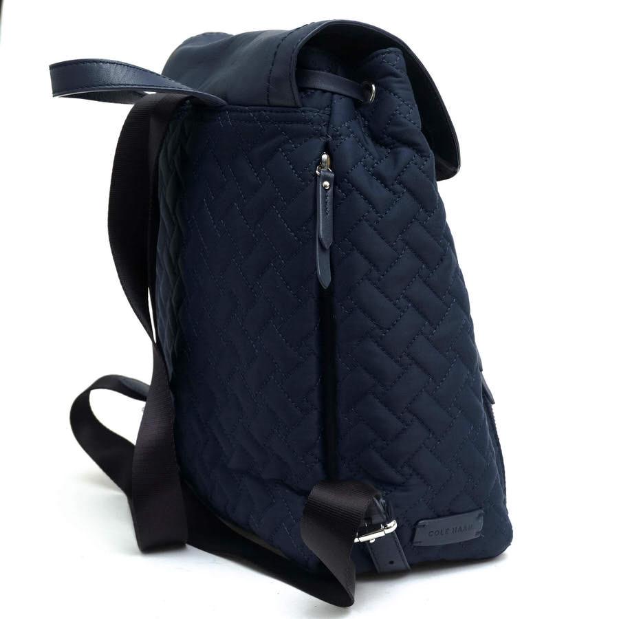 COLE HAAN（コールハーン） リュック U03737 Quilted Nylon Backpack