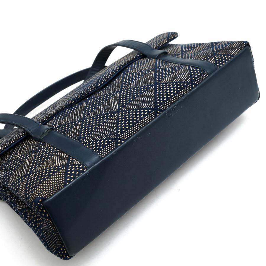 ○印傳屋 印伝 INDEN-YA 鹿革 ディアスキン ハンドバッグ 6404 Kアオリ 漆塗り フォーマルバッグ 冠婚葬祭 レディース 【中古】 中古 印傳屋（INDEN-YA） 印伝 ハンドバッグ 6404 Kアオリ 鹿革 ディア