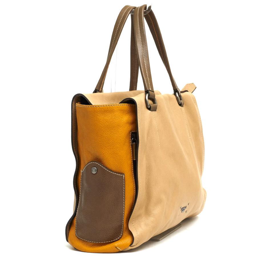 FURLA（フルラ） トートバッグ UOMO ウオモ 牛革 ビジネスバッグ