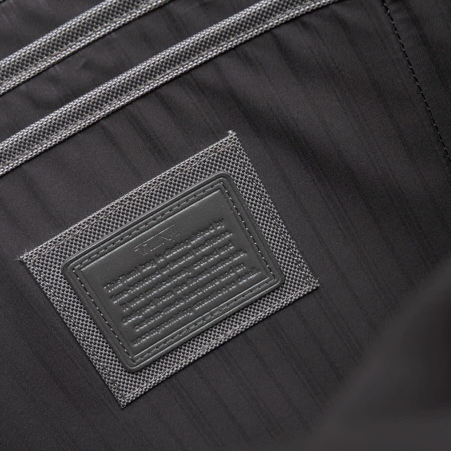 トゥミリュックビジネスバッグブラック/グレー68404DGRYE