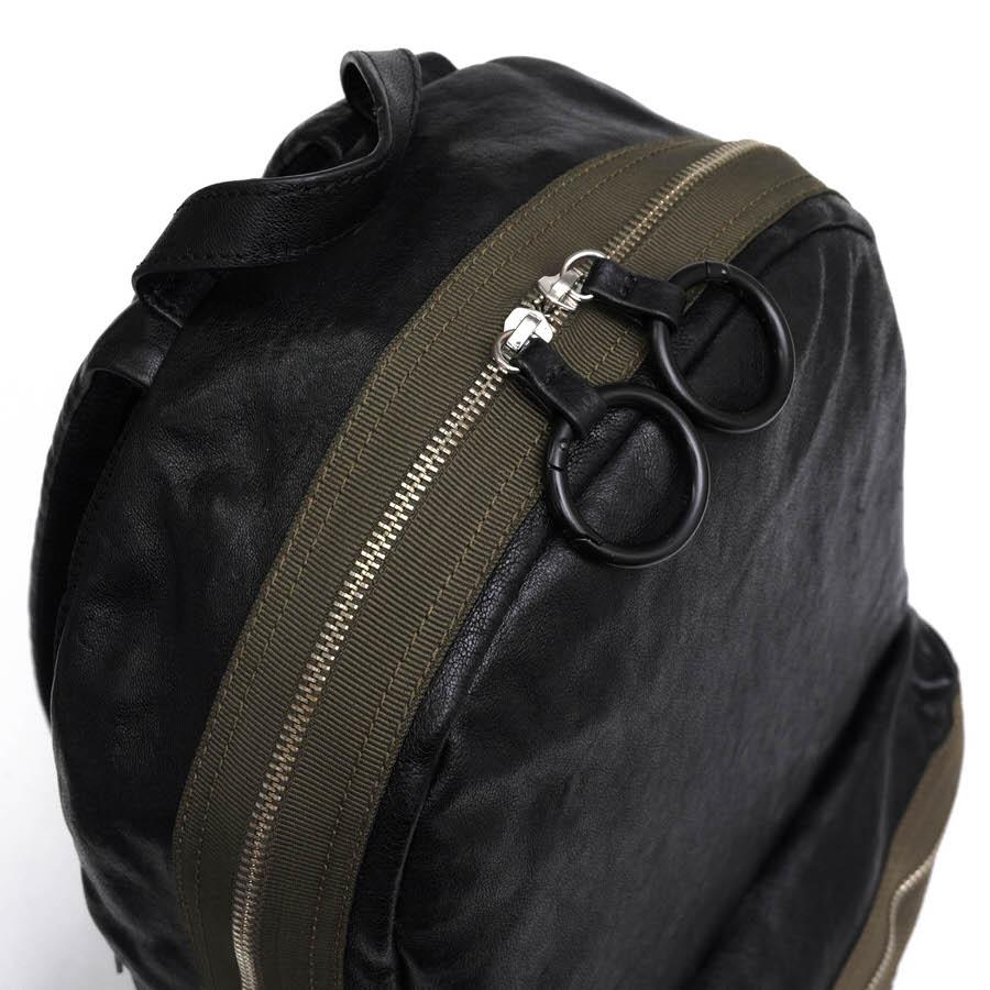 DIESEL リュック バックパック グレー DIESEL（ディーゼル）の「ユニセックス ナイロン モノグラム