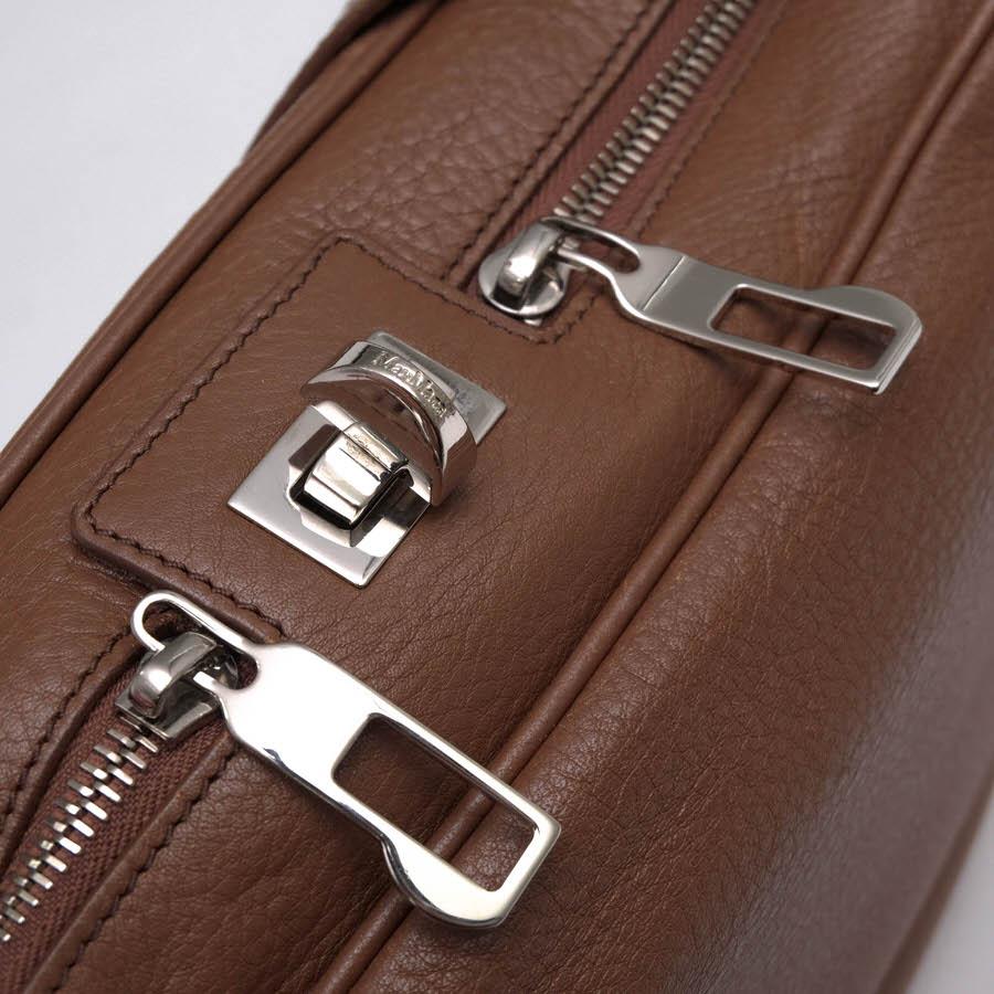 Max Mara マックスマーラ ショルダーバッグ 牛革 シボ革 Max Mara マックスマーラ ショルダーバッグ 牛革 シボ革