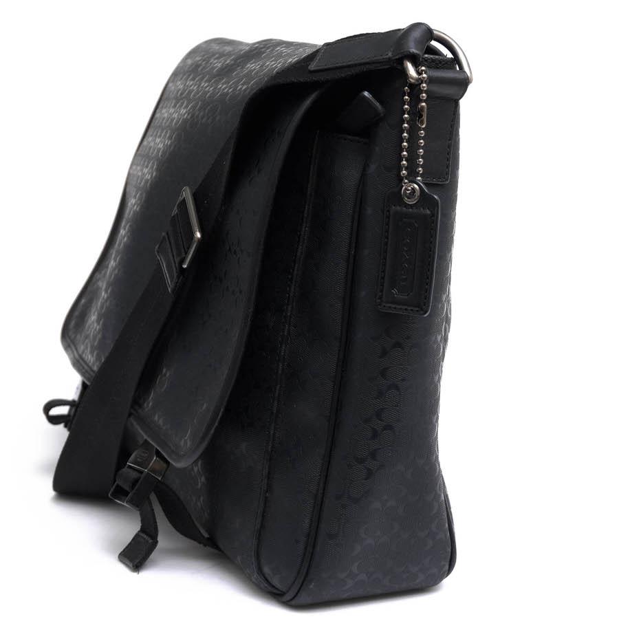 COACH ヘリテージ メッセンジャーバッグ シグネチャーPVC ブラック