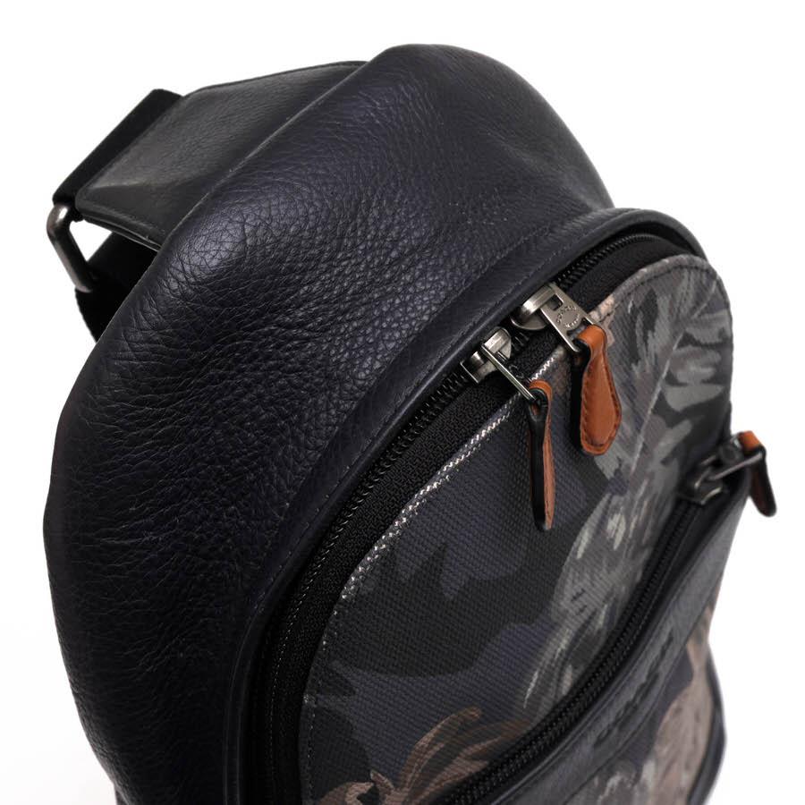 COACH（コーチ） ショルダーバッグ F72307 Campus Pack In Printed 
