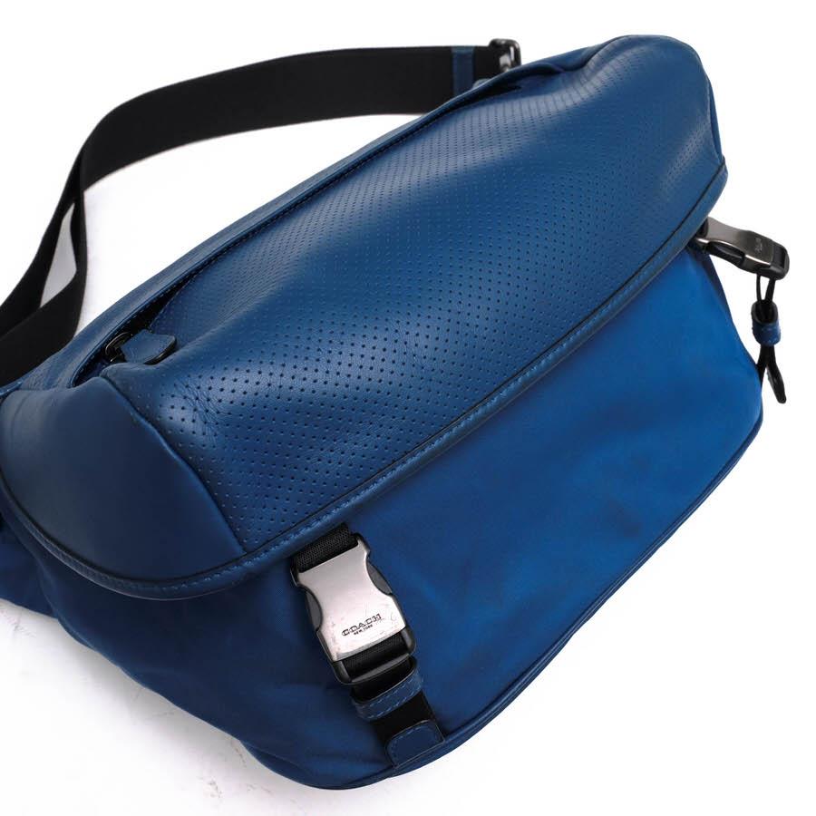 コーチCOACHテリアン パフォレイテッドレザーボディーバッグ