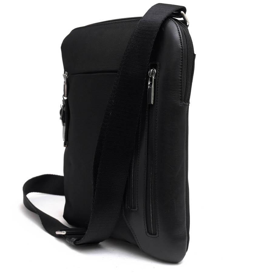 TUMI トゥミ ショルダーバッグ 25105D TUMI トゥミ ショルダーバッグ 25105D ARRIVE McCarren Zip Top