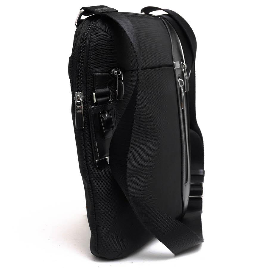 TUMI バックパック TUMI トゥミ ショルダーバッグ 25105D ARRIVE McCarren Zip Top