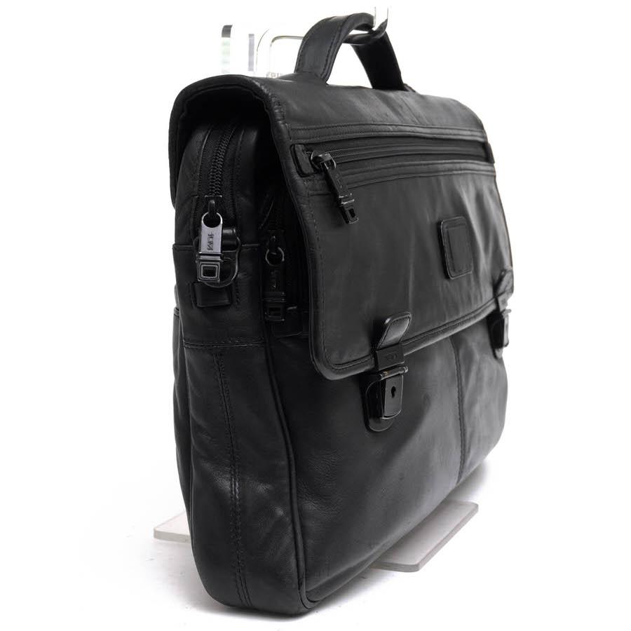 【極美品】トゥミ 96167BH ALPHA ナパレザースリム・フラップブリーフ 極美品】トゥミ 96167BH ALPHA ナパレザースリム・フラップブリーフ