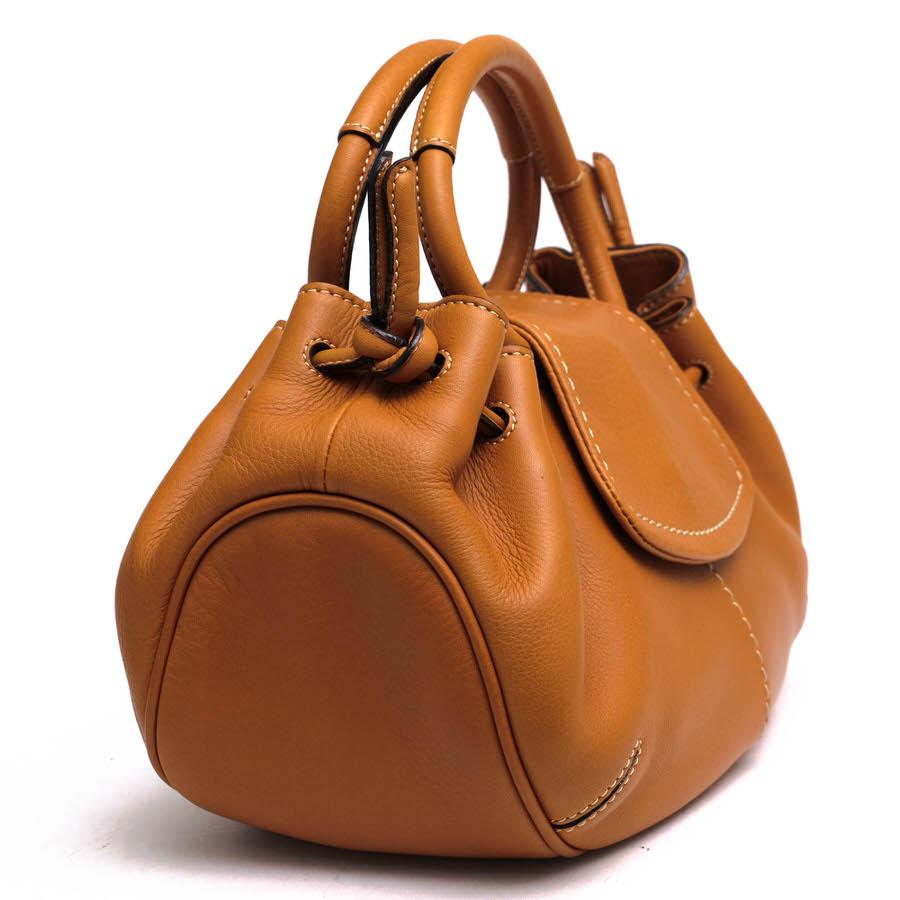 土屋鞄 TSUCHIYA-KABAN ハンドバッグ ソワ・ギャザーハンド 牛革 巾着