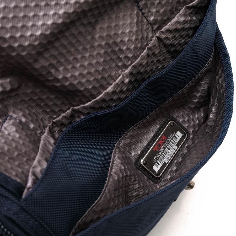TUMI（トゥミ） ショルダーバッグ 222304NVY2 ALPHA BRAVO ANNAPOLIS 