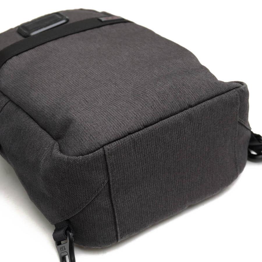 ○トゥミ TUMI Anthracite アンスラサイト ショルダーバッグ 22807AT2E ボディバッグ メンズ 【中古】 中古 TUMI（トゥミ） ショルダーバッグ 22807AT2E Anthracite アンスラ