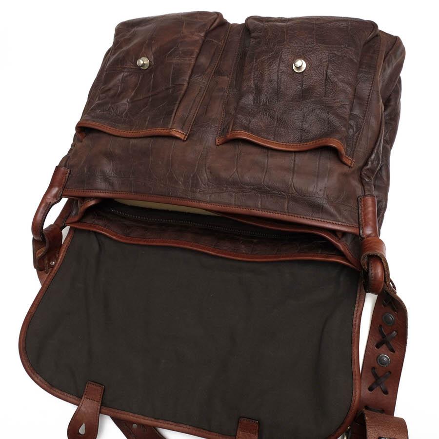 ○ダニエル＆ボブ Daniel＆Bob TOMORROWLAND別注 牛革 ショルダーバッグ フラップ式 クロコ型押し メッセンジャーバッグ ヴィンテ  中古 Daniel & Bob（ダニエル アンド ボブ） ダニエル＆ボブ ショルダー