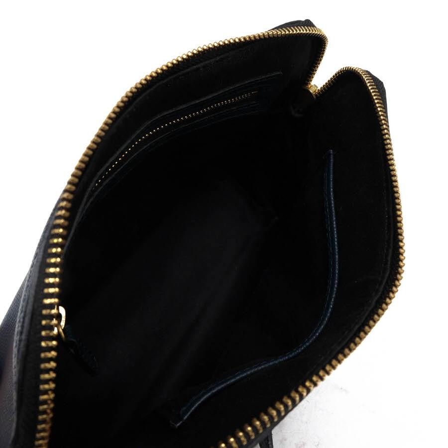 ○エポイ Epoi 牛革 型押し ショルダーバッグ 40315-80 Zacca ザッカ ミニショルダーバッグ レディース 【中古】 中古 Epoi エポイ ショルダーバッグ 40315-80 Zacca ザッカ ミニショルダー