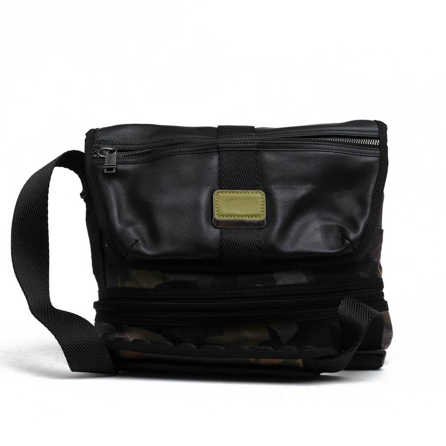 TUMI（トゥミ） ショルダーバッグ 232371GCM Alpha Bravo Travis