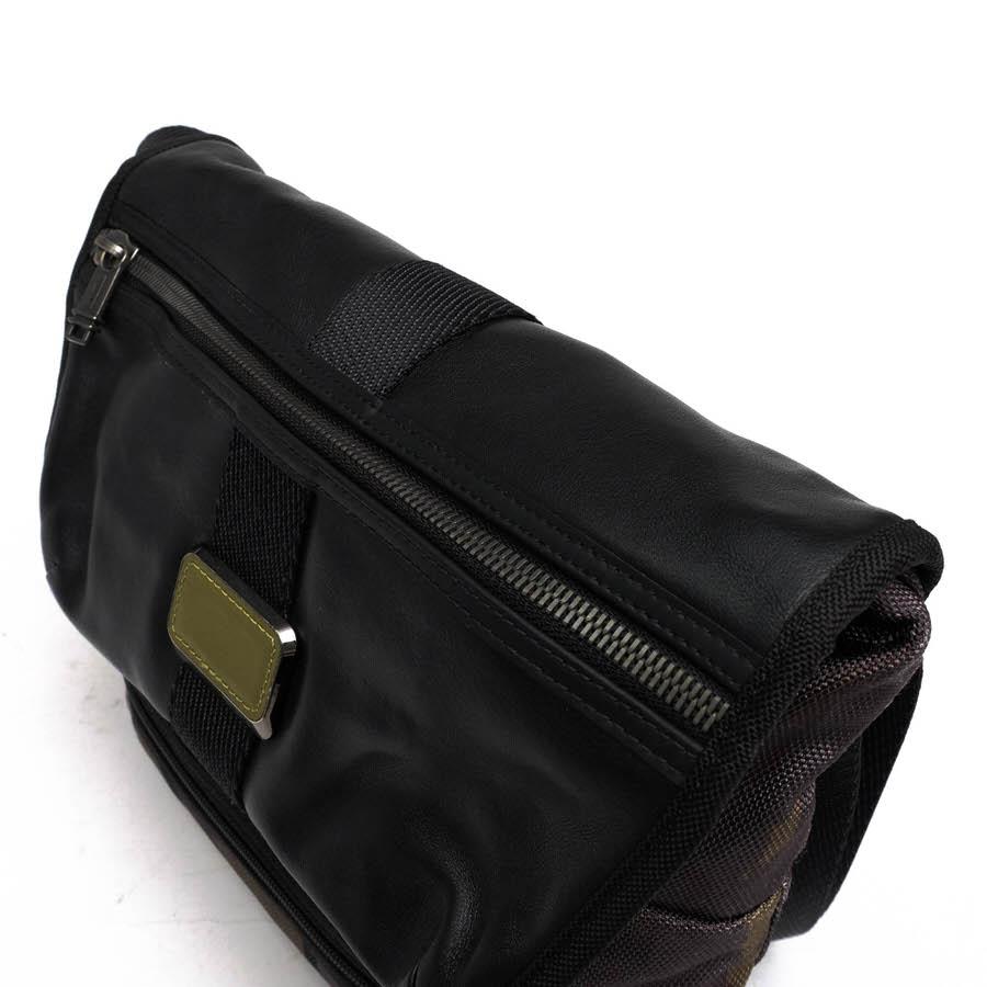 TUMI（トゥミ） ショルダーバッグ 232371GCM Alpha Bravo Travis