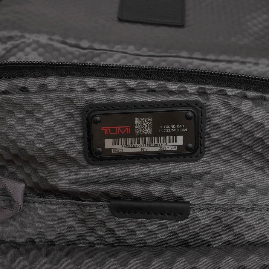 未使用級✨トゥミ　エクスパンダブル ショルダーバッグ 232371D 黒 未使用級✨トゥミ エクスパンダブル ショルダーバッグ 232371D 黒