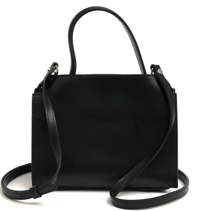 GIANNI CHIARINI ブラック　ショルダーバッグ ジャンニキャリーニ GIANNI CHIARINI（ジャンニ キアリーニ） ジャンニキャリーニ