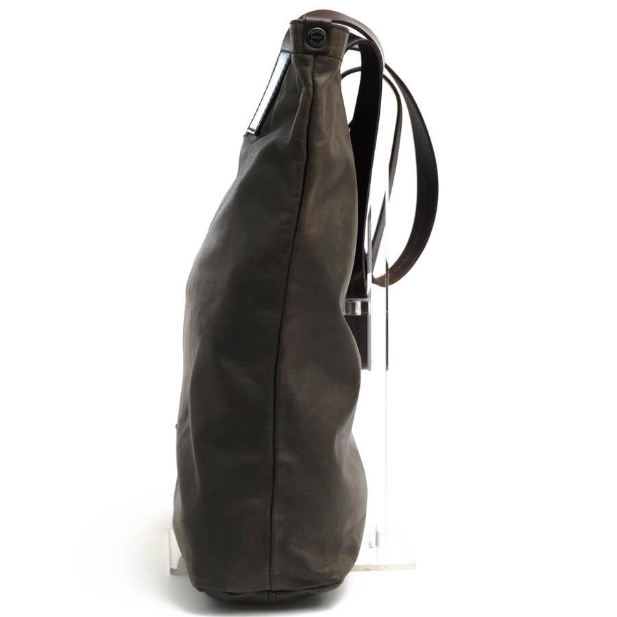 美品❤️サルヴァトーレフェラガモ トートバッグ デカロゴ A4