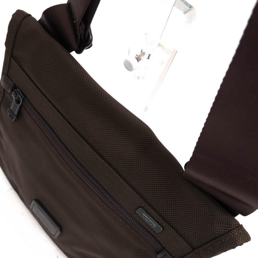 TUMI（トゥミ） ショルダーバッグ 2210BH Alpha Ballistic Travel