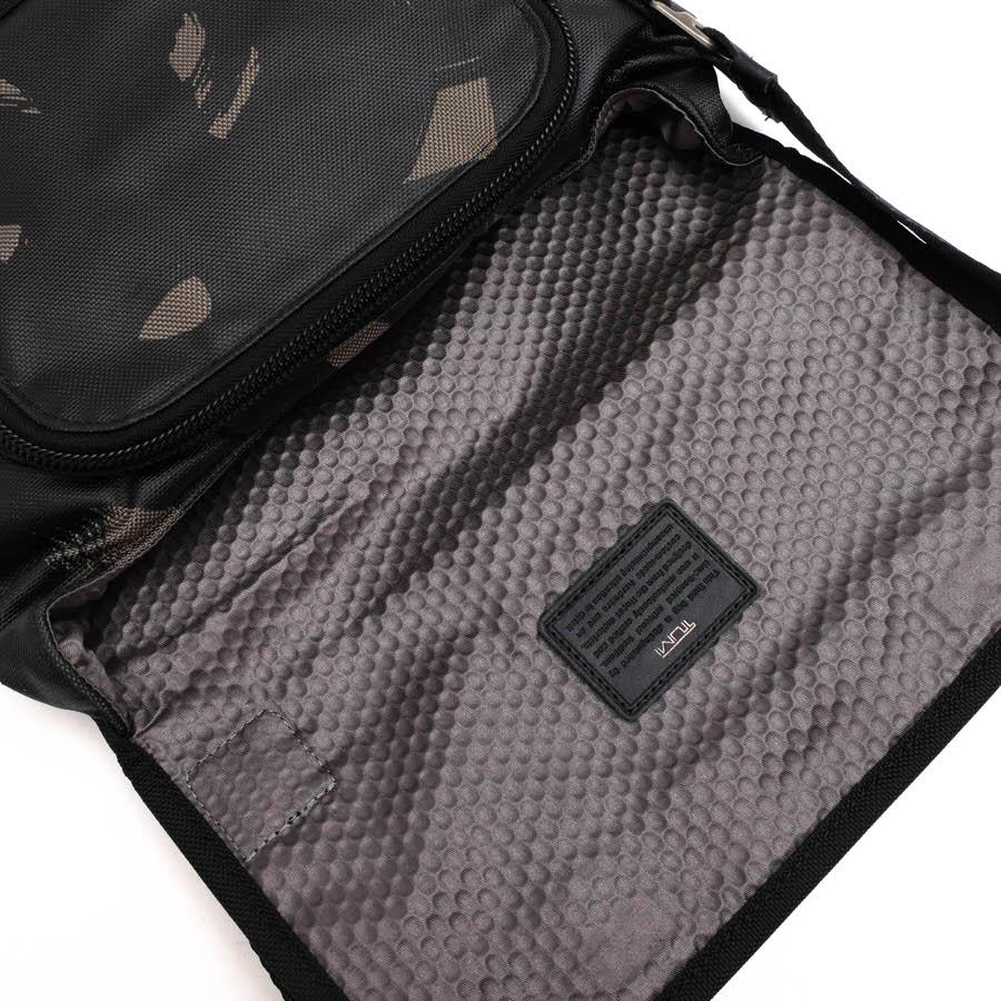 TUMI（トゥミ） ショルダーバッグ 222371SCP2 ALPHA BRAVO Beale