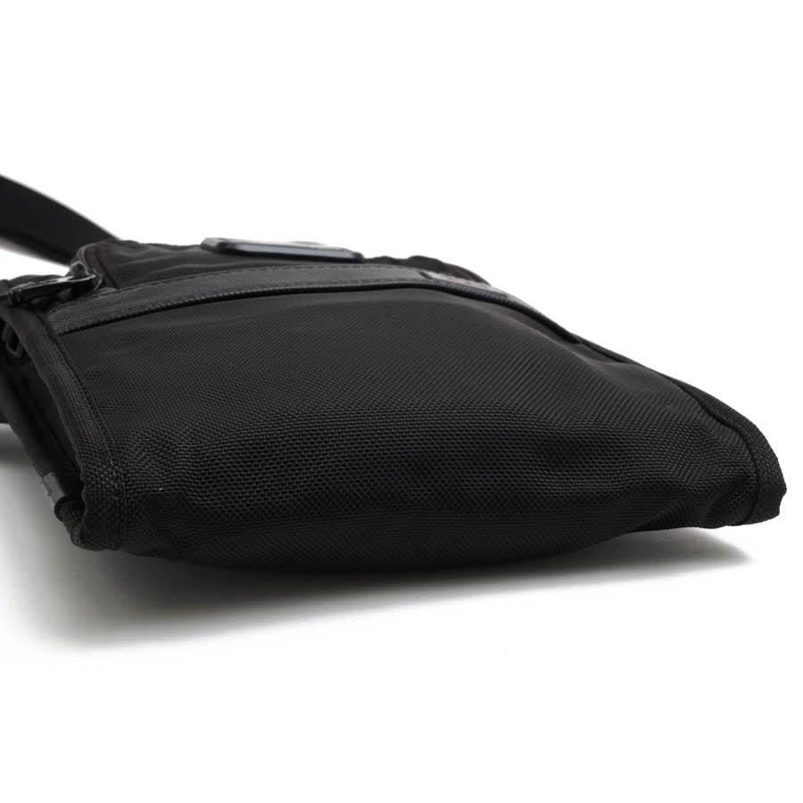TUMI（トゥミ） ショルダーバッグ 022110D2 POCKET BAG SMALL バリ