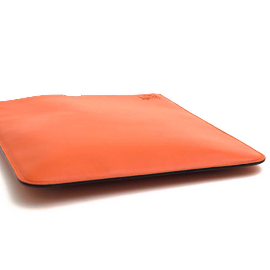 本日限定価格　人気ブランド　ロエベLOEWEレザーiPad Miniケース LOEWE（ロエベ） その他小物 牛革 カーフ アイパット ミニ iPad mini