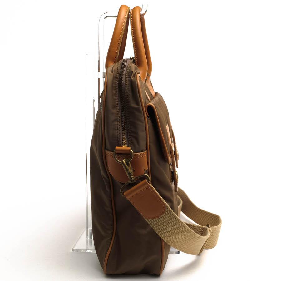 美品　ポールスミス　ビジネスバッグ　肩掛け　ナイロン　レザー Paul Smith（ポール・スミス） ビジネスバッグ 高密度ナイロンツイル