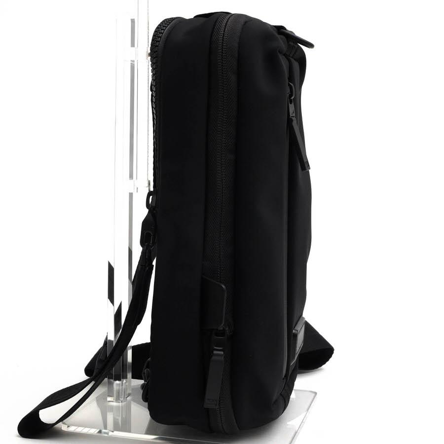 TUMI（トゥミ） ショルダーバッグ 0798685D tahoe Lookout Expandable