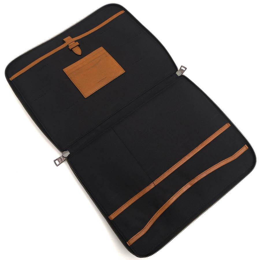 COACH（コーチ） セカンドバッグ/クラッチバッグ F64822 Tech Case In