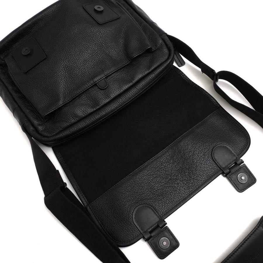 ○コンプレックスガーデンズ COMPLEX GARDENS 牛革 カウレザー ショルダーバッグ 3616 Wilder ワイルダー S フラップ式 シボ革 シ  中古 COMPLEX GARDENS コンプレックスガーデンズ ショルダーバッグ 3616