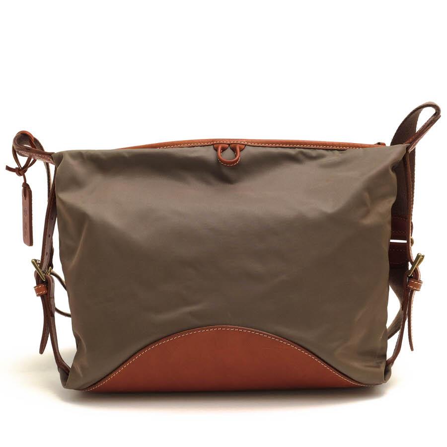Felisi ショルダーバッグ リモンタナイロン レザー Felisi（フェリージ） ショルダーバッグ 15/22/DS 伊リモンタ社