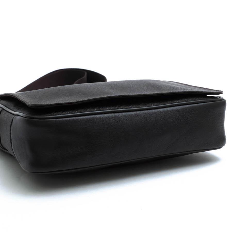 ダンヒル ウィンザー 2way レザー ビジネスバッグ ショルダー ロゴ総柄 黒 dunhill（ダンヒル） ショルダーバッグ L3N760B WINDSOR ウィンザー 本
