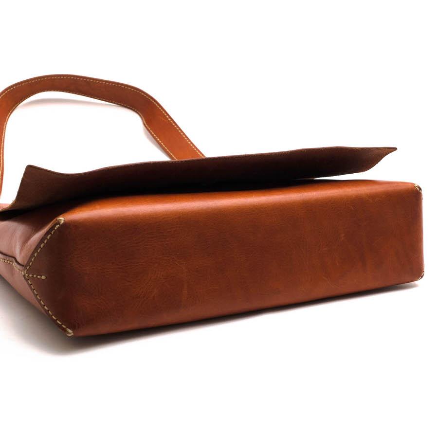 genten（ゲンテン） ショルダーバッグ 32884 AMANO アマーノ 牛革 フル