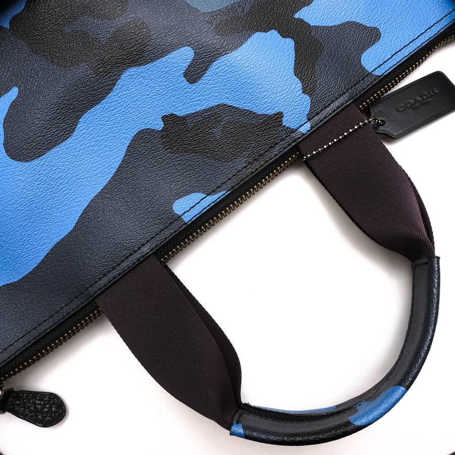 ○コーチ COACH PVCコーディングキャンバス 牛革 トートバッグ F29736 Charles Foldover Tote With Camo Print チャールズ フォー  中古 COACH（コーチ） トートバッグ F29736 Charles Foldover Tote With