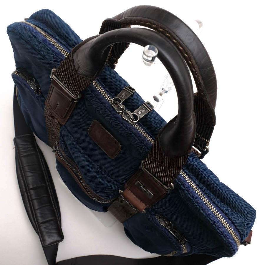 【美品】TUMI アルファブラーボ　マクネア　スリムブリーフ22611BTH 楽天市場】トゥミ/TUMI/22611BTH ALPHA BRAVO Mcnair Slim Brief