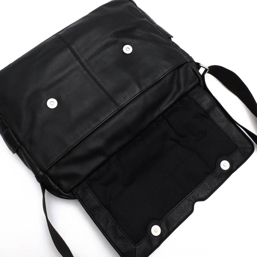 TUMI（トゥミ） ショルダーバッグ 60102D TOP ZIP FLAP CROSSBODY