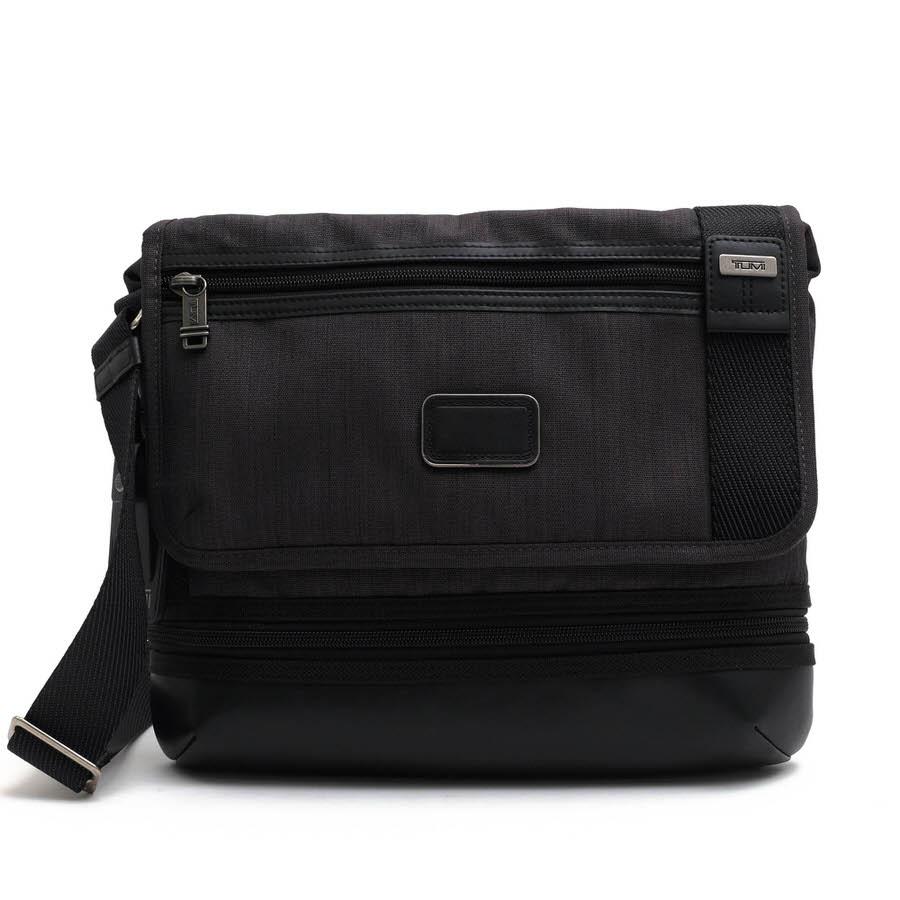 ○トゥミ TUMI  ショルダーバッグ 2223371CHRO Beale Crossbody ビールクロスボディ フラップ式 定番 メンズ 【中古】 中古 TUMI（トゥミ） ショルダーバッグ 2223371CHRO Beale Crossbody ビール