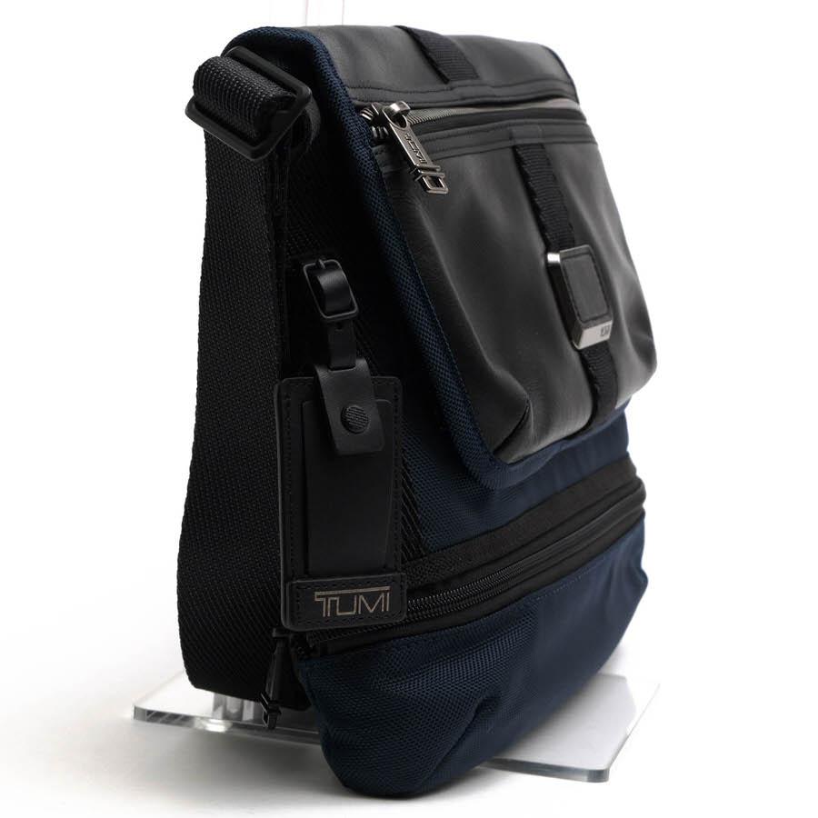 TUMISIショルダーバッグ(222371NV2) TUMI（トゥミ） ショルダーバッグ 232371NVYE Alpha Bravo Travis