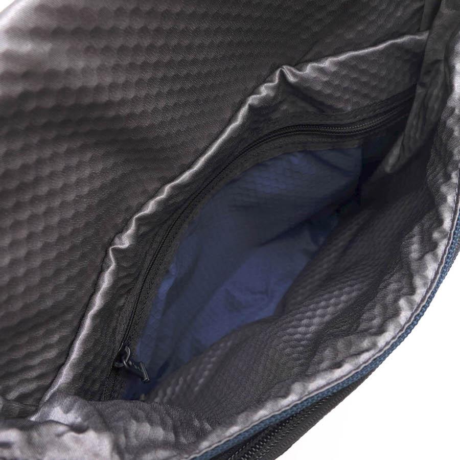 TUMI（トゥミ） ショルダーバッグ 232371NVYE Alpha Bravo Travis