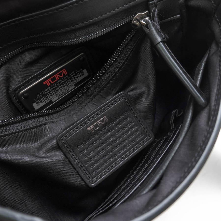 TUMI（トゥミ） ショルダーバッグ 68603JT Centro Padua Leather Map