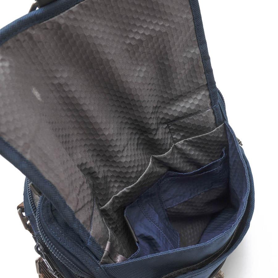 TUMI（トゥミ） ショルダーバッグ 222304NVY2 ALPHA BRAVO ANNAPOLIS 